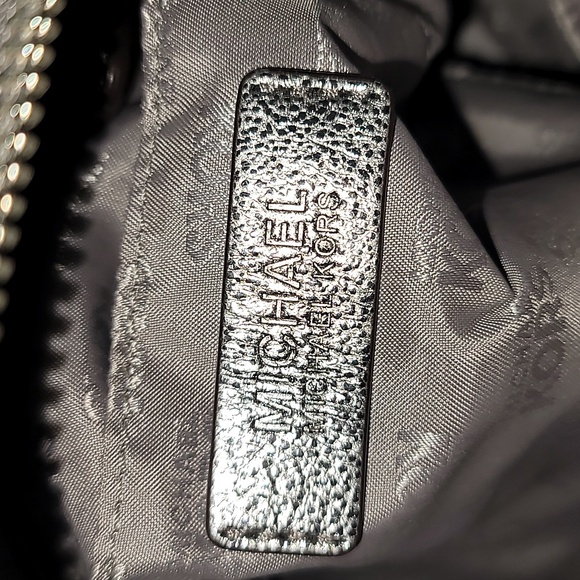 MICHAEL KORS Metallic Fulton Bowler Bag - Picture 9 of 13